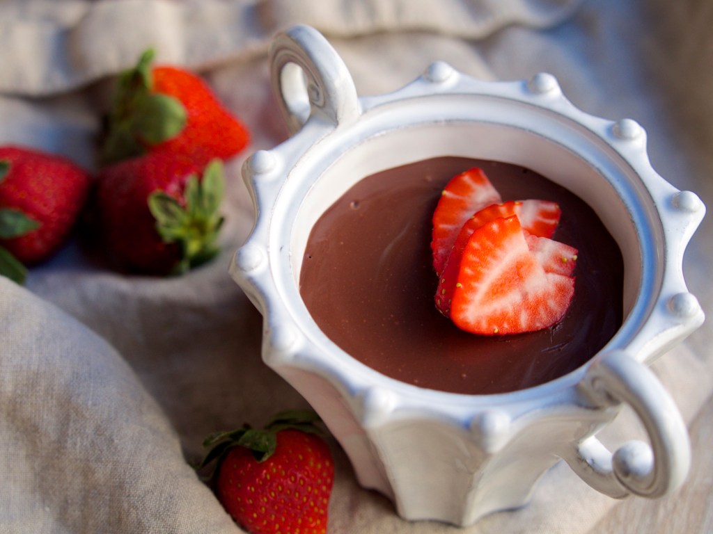 Silky Chocolate Mousse (Made with&nbsp;Tofu)