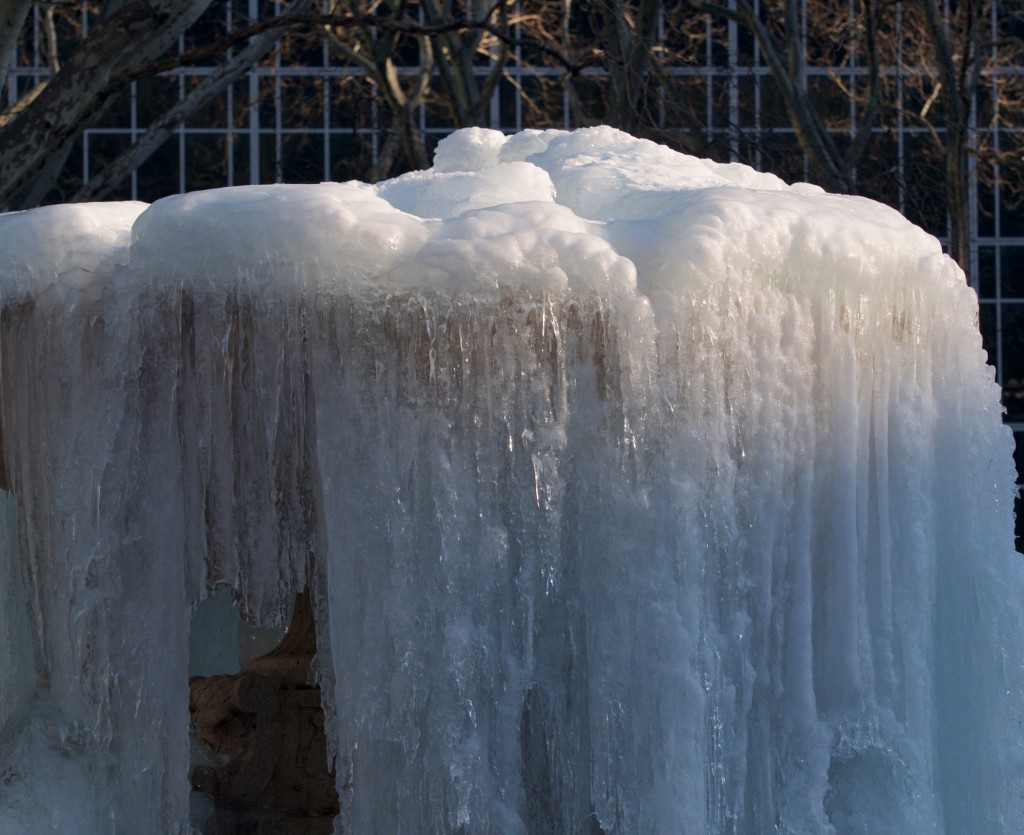 Bryant Park Fountain, Frozen Solid